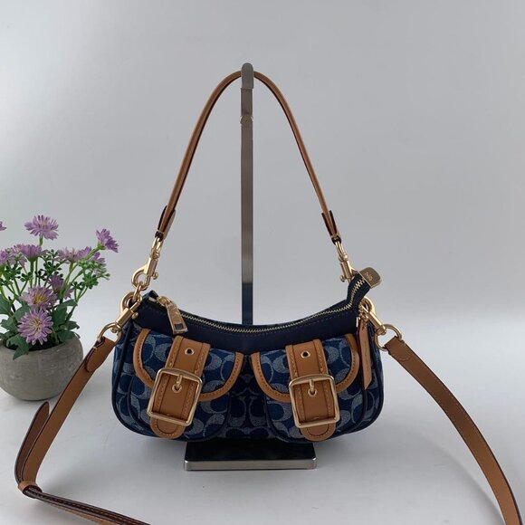 Coach Shoulder Bag CY700 - Picture 1 of 8